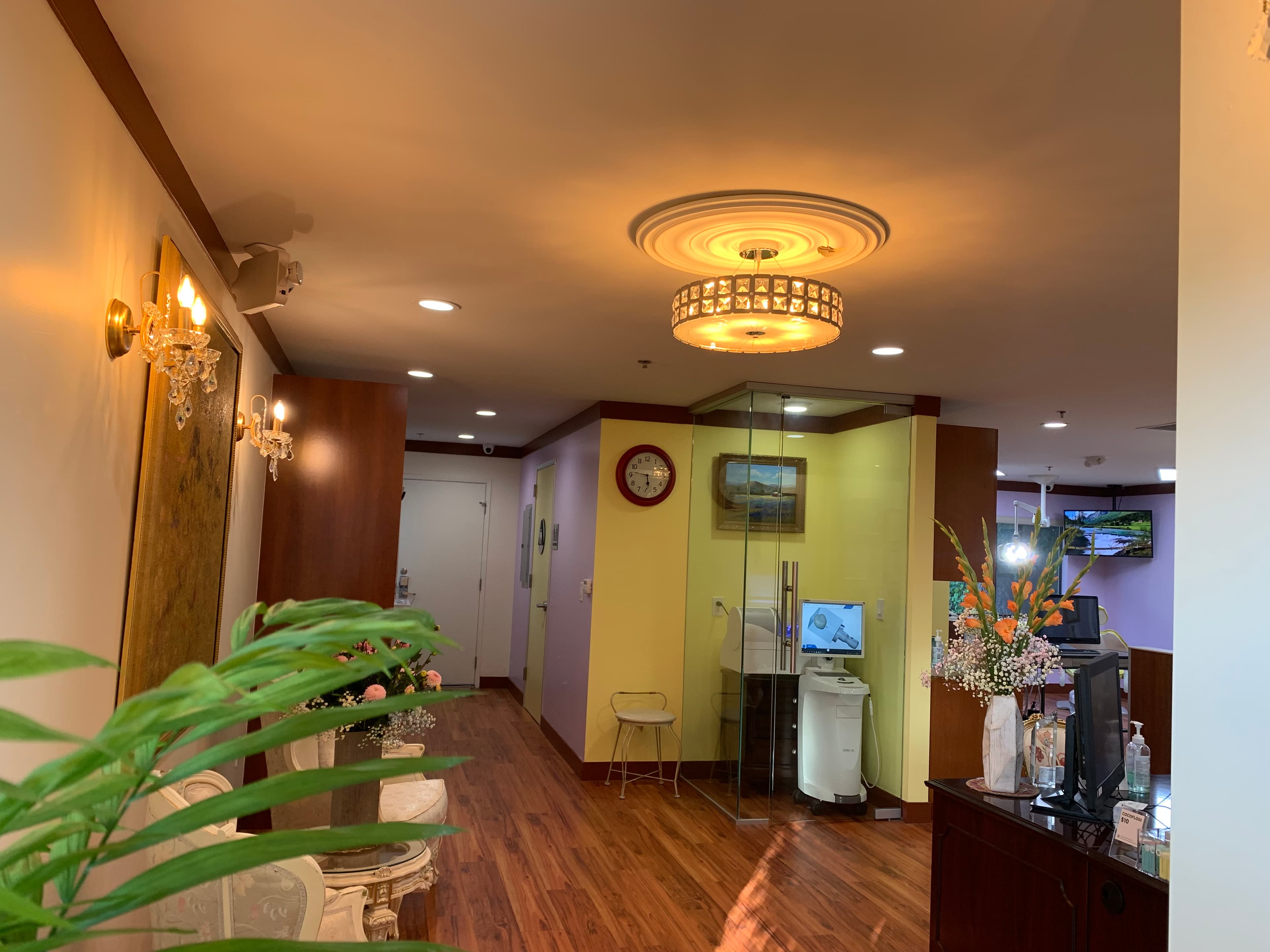 Menlo Park Dental Excellence reception and lobby photo 5
