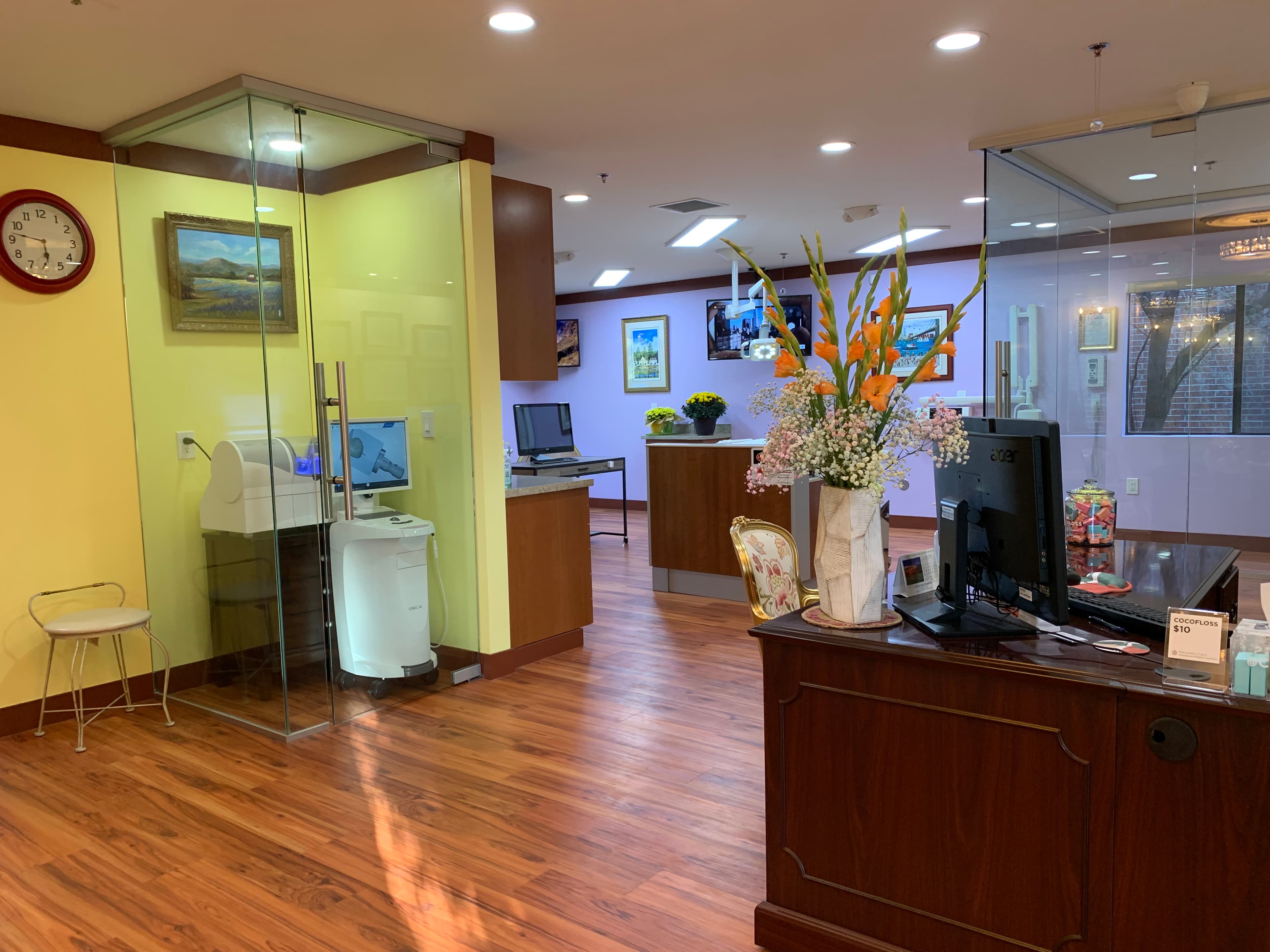 Menlo Park Dental Excellence reception and lobby photo 7