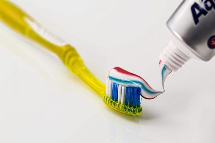 10 Tips for Effective Dental Care & Hygiene